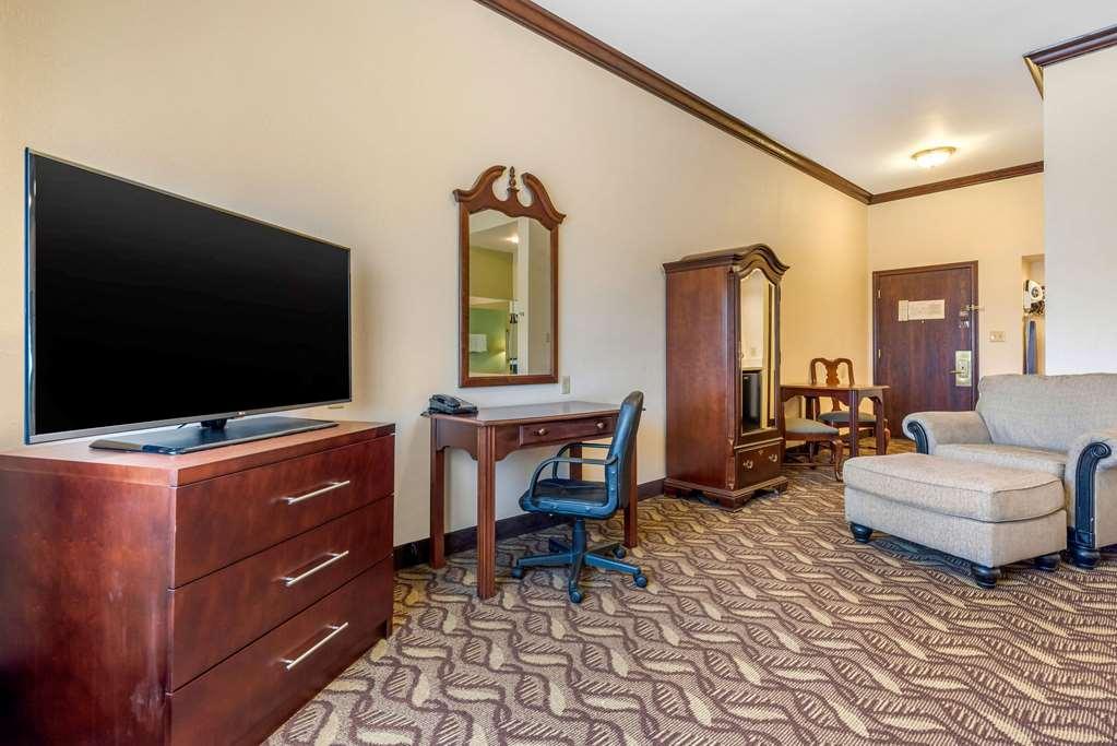 Quality Inn & Suites Zanesville Oda fotoğraf